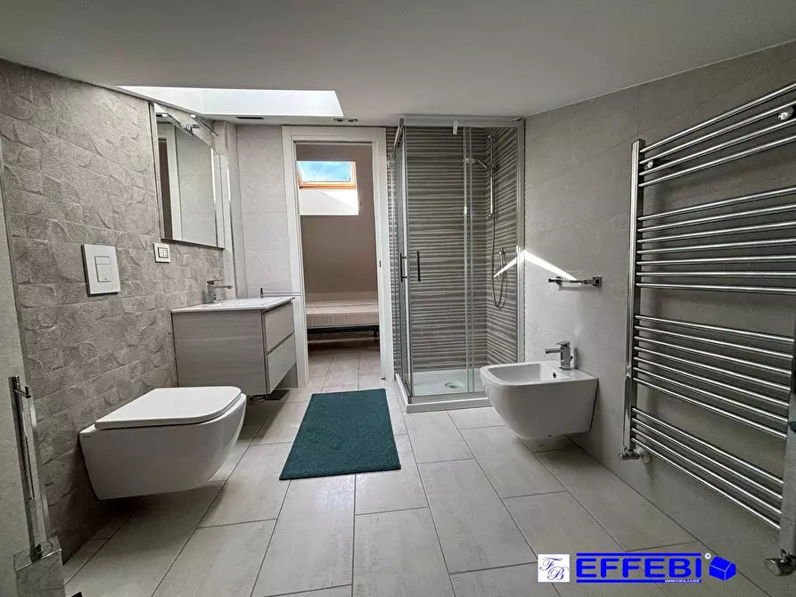 Immagine 22 di Casa semindipendente in vendita  in via Raffaello Sanzio 72 a Rende