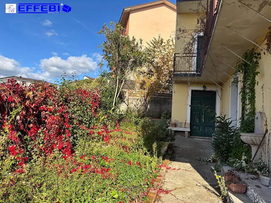 Immagine 33 di Rustico / casale in vendita  in via San Francesco 1 a Spezzano Della Sila