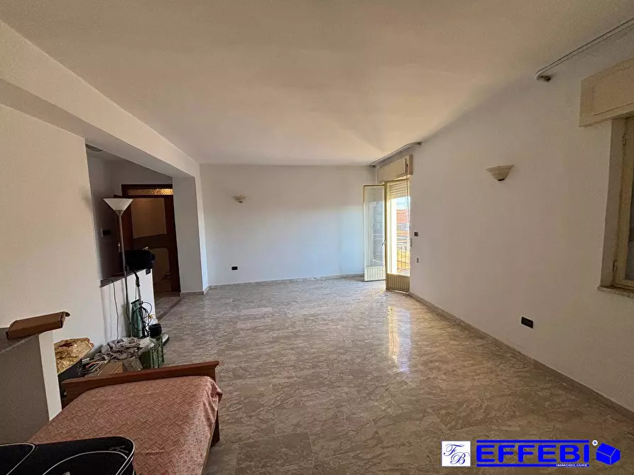 Immagine 5 di Appartamento in vendita  in via Vittorio Emanuele 168 a Roggiano Gravina