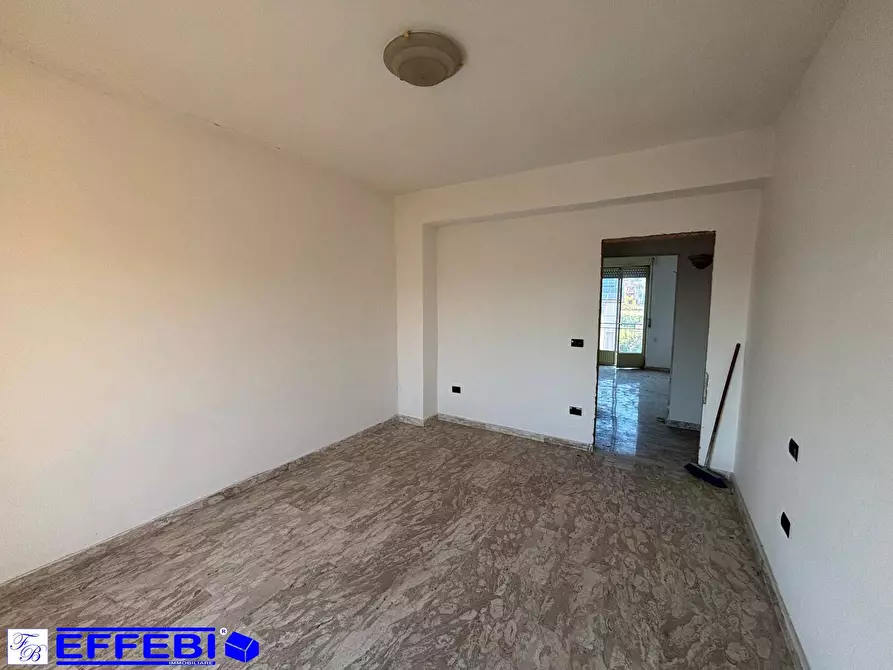 Immagine 15 di Appartamento in vendita  in via Vittorio Emanuele 168 a Roggiano Gravina