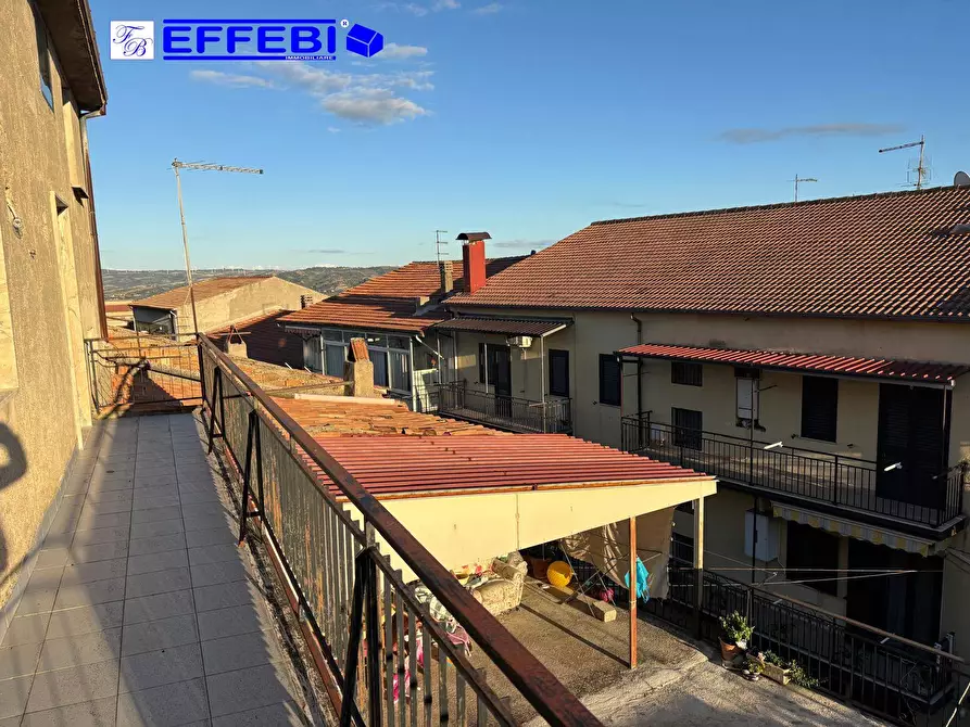 Immagine 9 di Appartamento in vendita  in via Vittorio Emanuele 168 a Roggiano Gravina