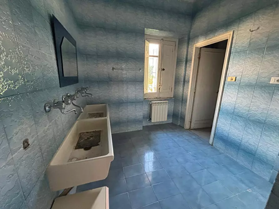 Immagine 10 di Agriturismo in vendita  in via Marina a San Lucido