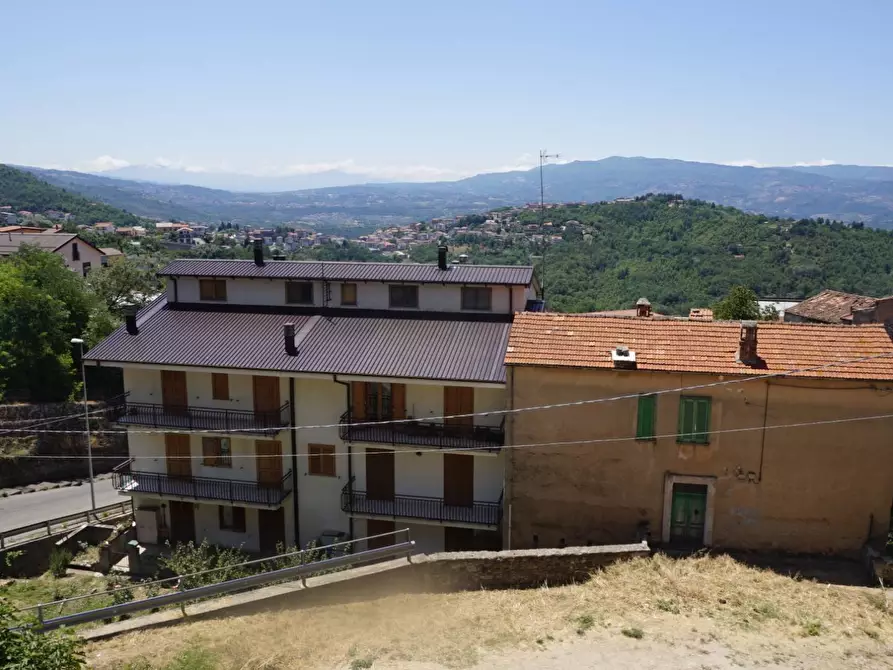 Immagine 11 di Appartamento in vendita  in via Roma 158 a Spezzano Della Sila