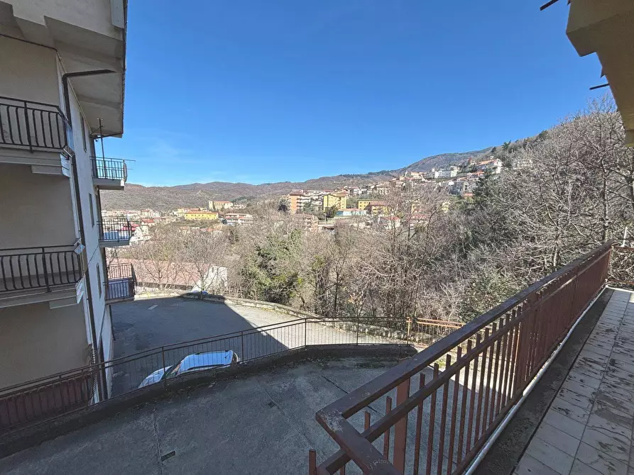 Immagine 10 di Appartamento in vendita  in via Michelangelo 10 a Spezzano Della Sila