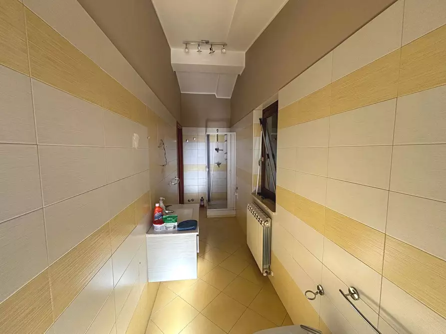 Immagine 11 di Appartamento in vendita  in via Fausto Gullo 141 a Spezzano Della Sila