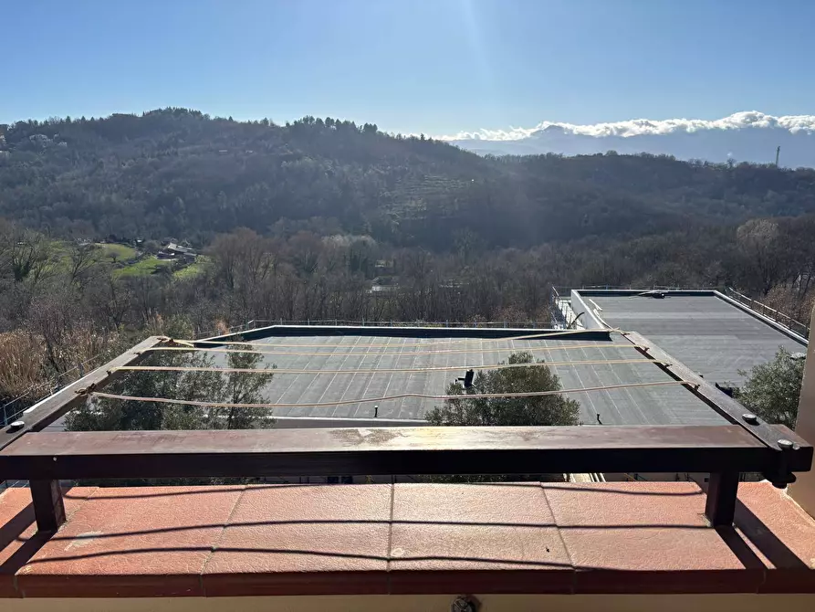 Immagine 12 di Appartamento in vendita  in via Fausto Gullo 141 a Spezzano Della Sila