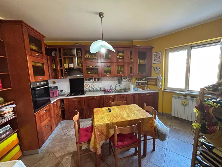 Immagine 5 di Appartamento in vendita  in via Roma 73 a Casali Del Manco