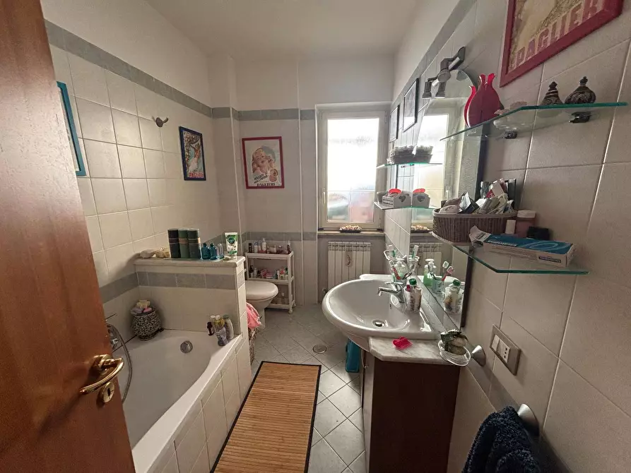 Immagine 8 di Appartamento in vendita  in via Roma 73 a Casali Del Manco