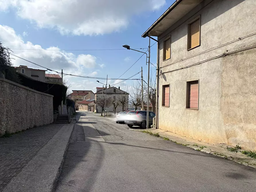 Immagine 2 di Casa indipendente in vendita  in via Stazione 12 a Spezzano Della Sila