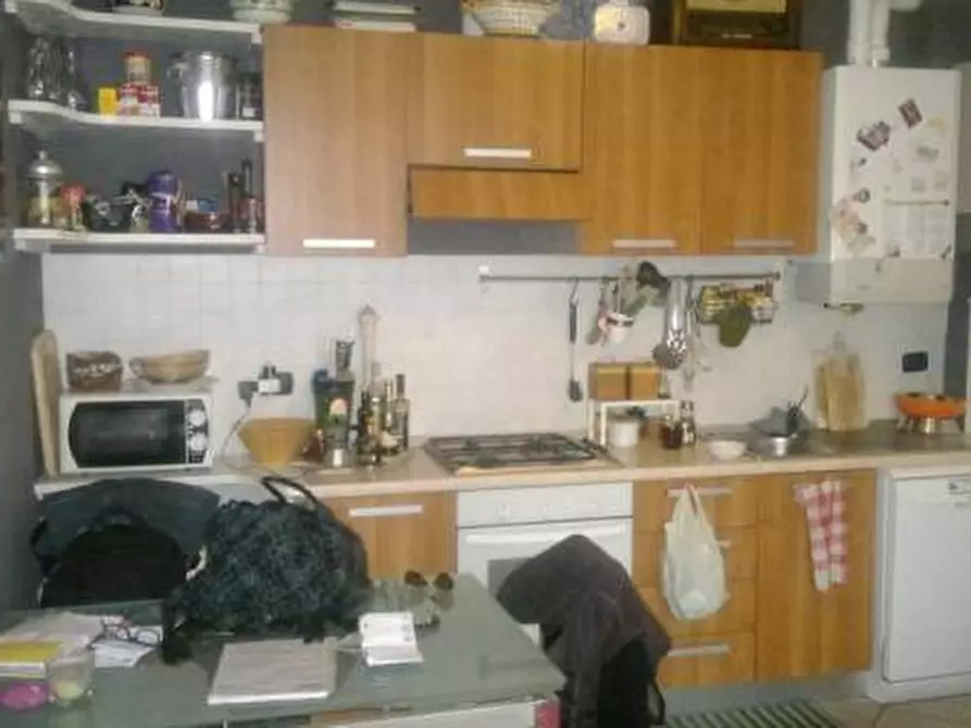 Immagine 4 di Appartamento in affitto  in via Ticozzi 17 a Como