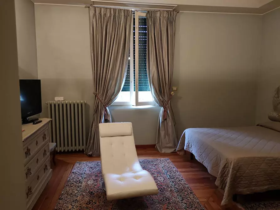 Immagine 8 di Villa in vendita  a Ravenna