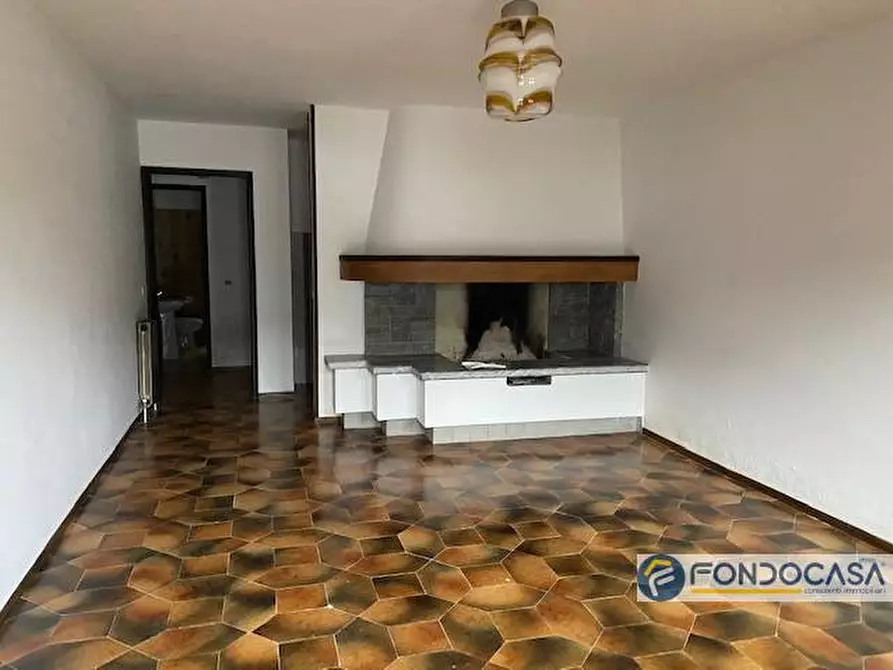 Immagine 5 di Appartamento in vendita  in Via XXIV Maggio a Capovalle