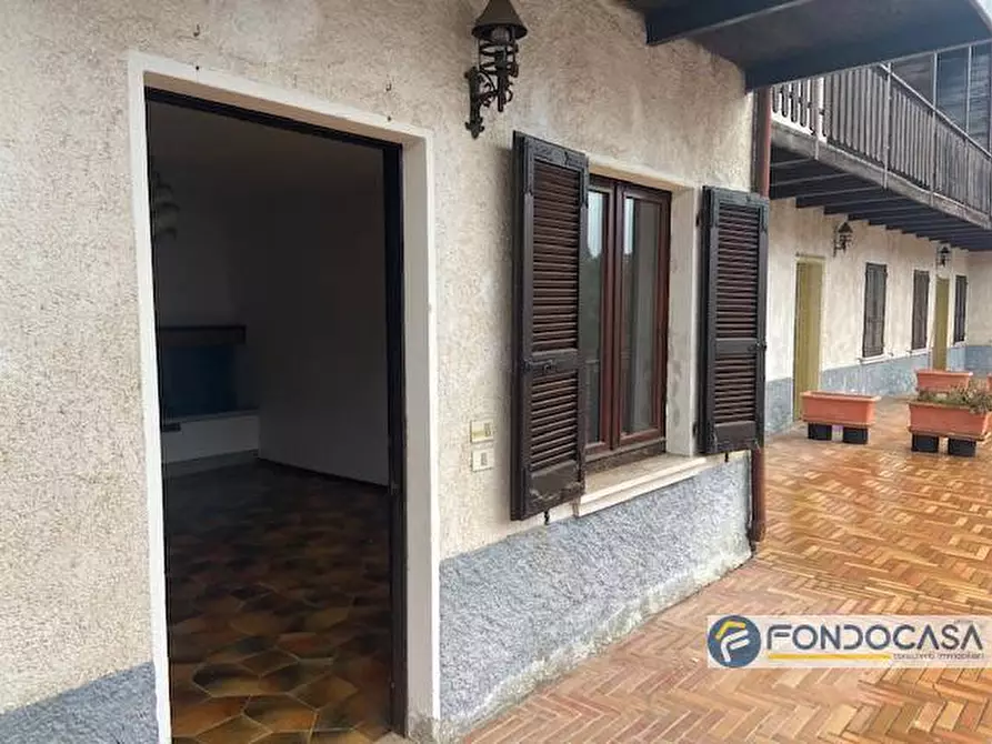 Immagine 4 di Appartamento in vendita  in Via XXIV Maggio a Capovalle