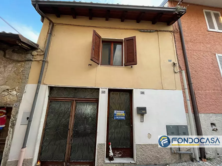 Immagine 1 di Appartamento in vendita  in via papa giovanni a Adrara San Martino