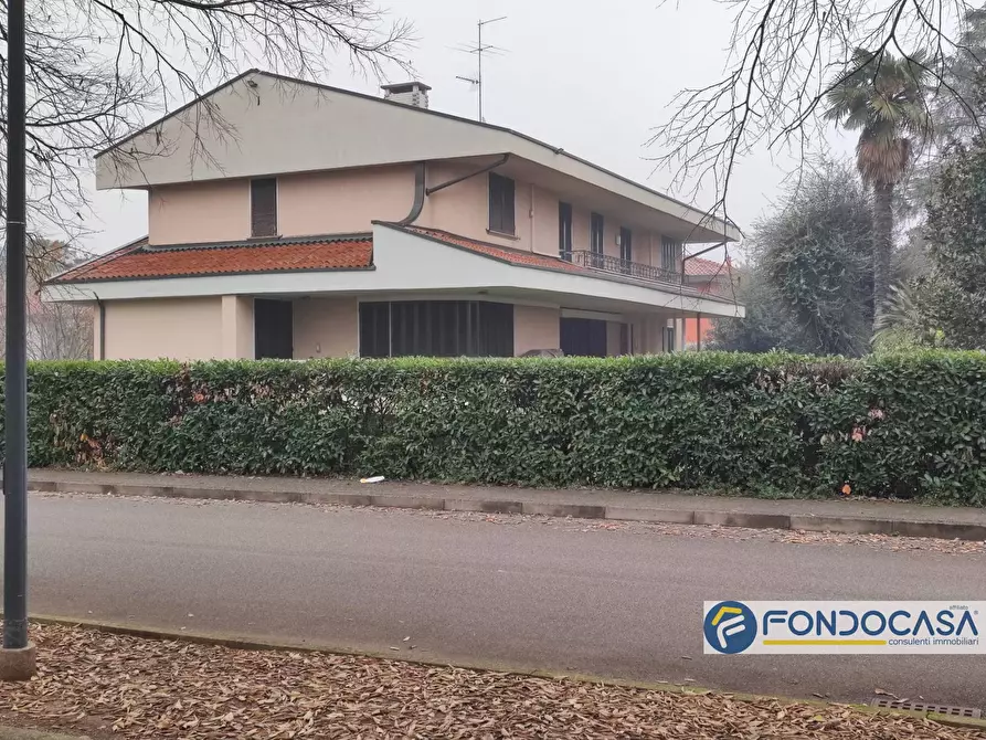 Immagine 1 di Casa semindipendente in vendita  a Cologne