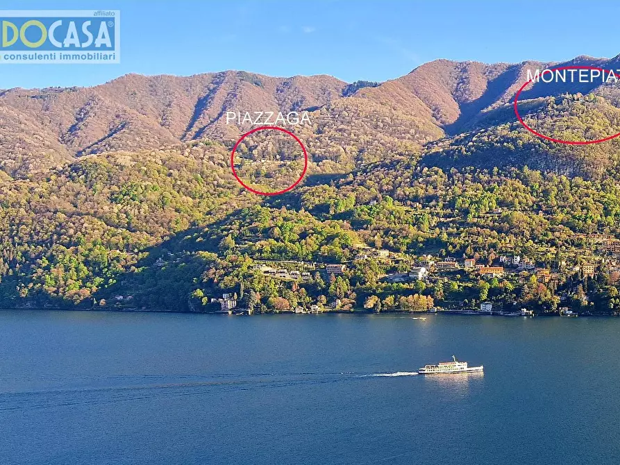 Immagine 6 di Casa semindipendente in vendita  in piazzaga a Bizzarone