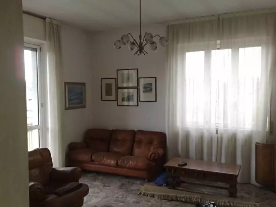 Immagine 7 di Appartamento in vendita  in via grilloni 35 a Como