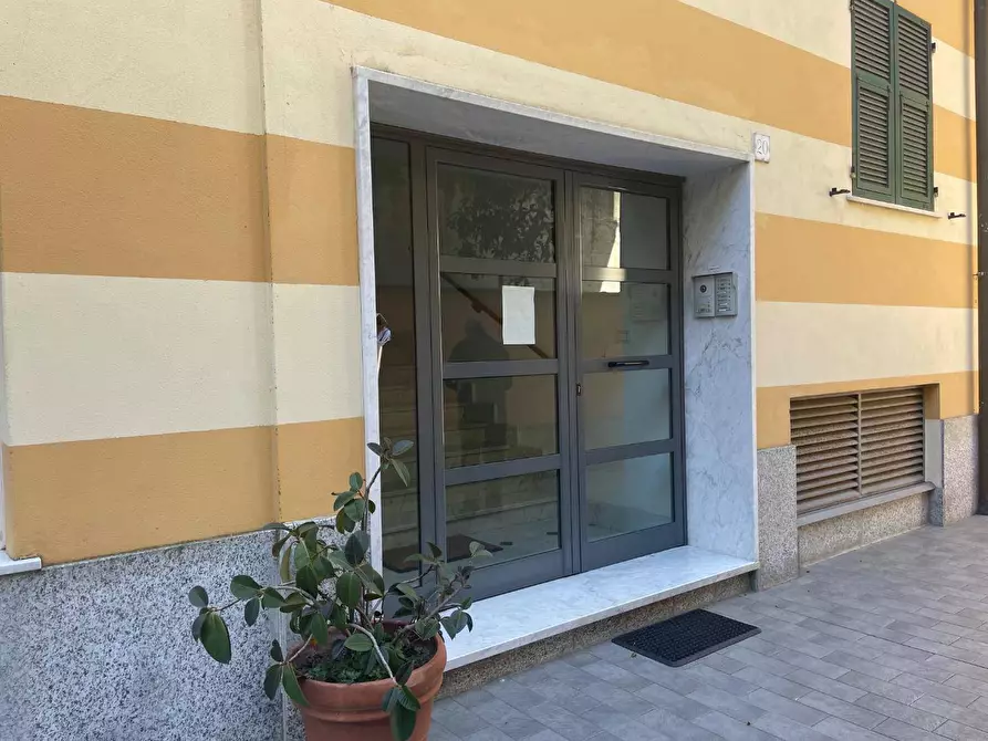 Immagine 1 di Appartamento in vendita  in VIA CARLO BIESTRI 10 a Celle Ligure
