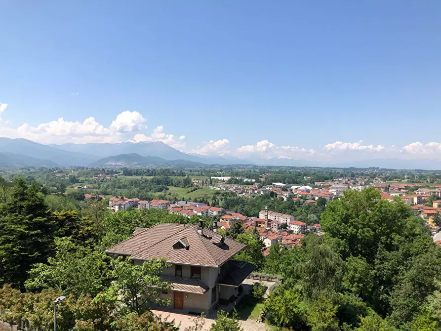 Immagine 1 di Appartamento in affitto  in Via Nino Carboneri a Mondovì