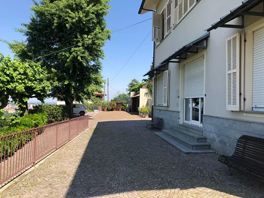 Immagine 10 di Appartamento in affitto  in Via Nino Carboneri a Mondovì