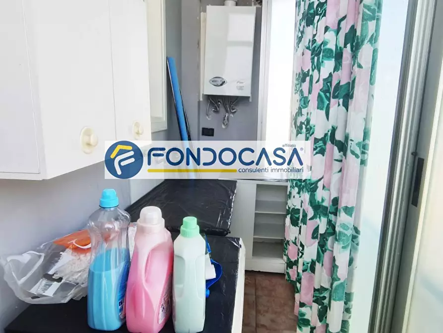 Immagine 24 di Appartamento in vendita  in Via Medaglie D'oro 25 a Brindisi