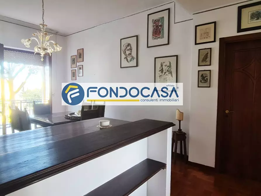 Immagine 17 di Appartamento in vendita  in Via Medaglie D'oro 25 a Brindisi