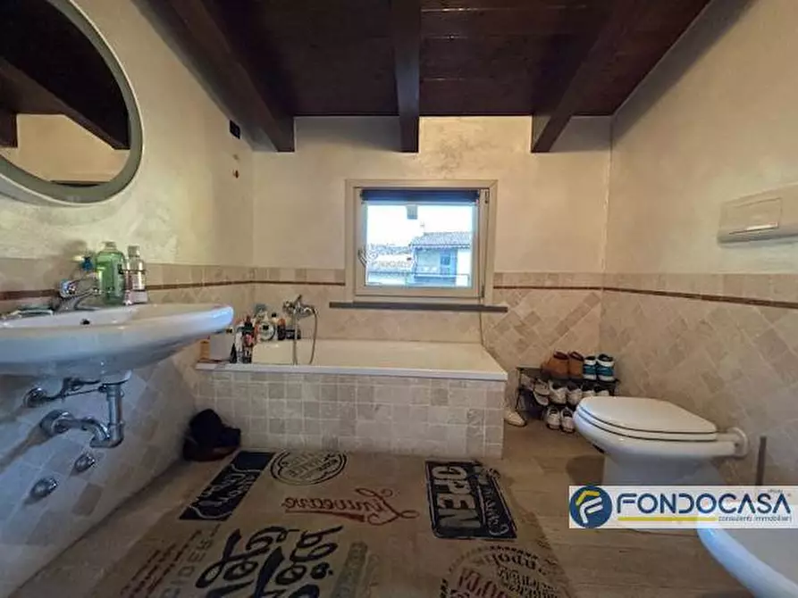 Immagine 21 di Appartamento in vendita  a Palazzolo Sull'oglio