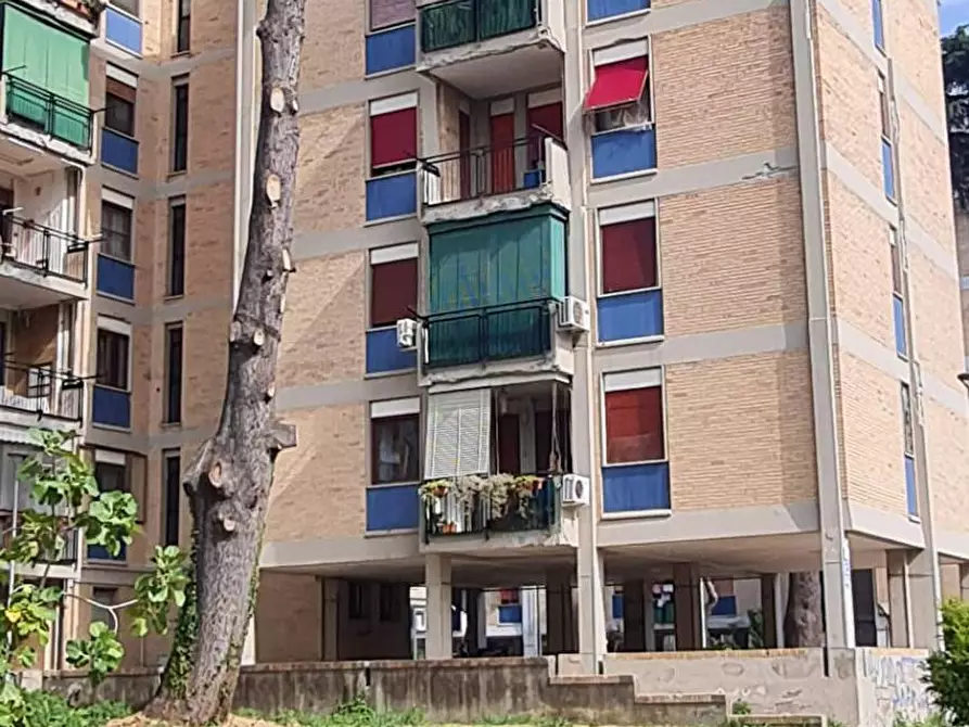 Immagine 1 di Appartamento in vendita  in Via Premuda 1 a Salerno