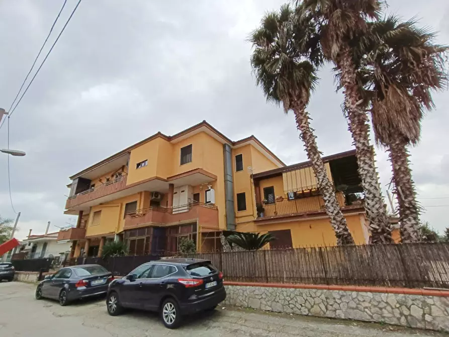 Immagine 1 di Appartamento in vendita  a Pomigliano D'arco