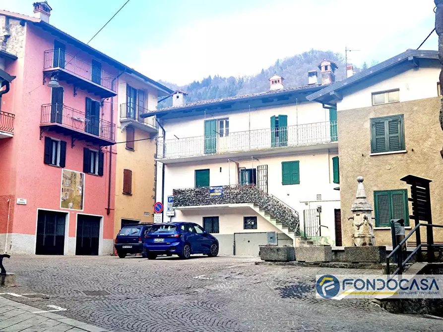 Immagine 3 di Appartamento in vendita  in Piazza Mondaro a Pezzaze