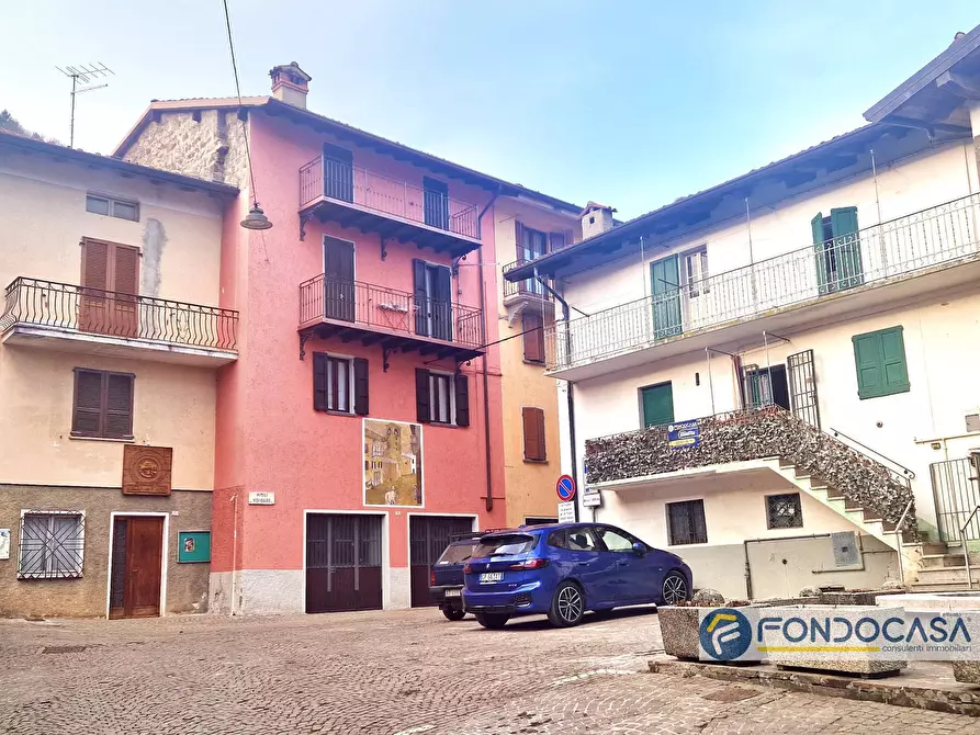 Immagine 4 di Appartamento in vendita  in Piazza Mondaro a Pezzaze