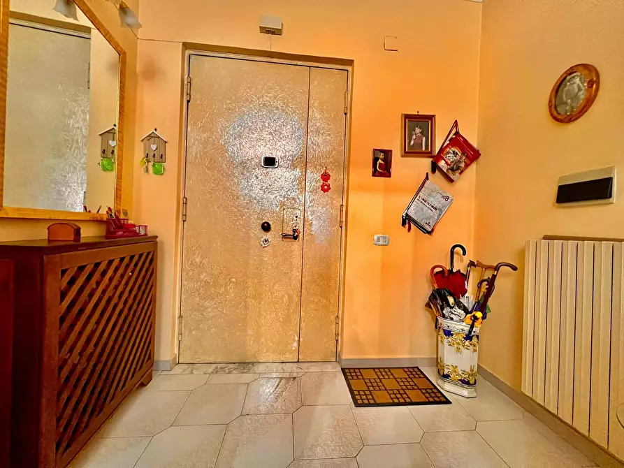 Immagine 16 di Appartamento in vendita  in Via Lavinaio a Casandrino