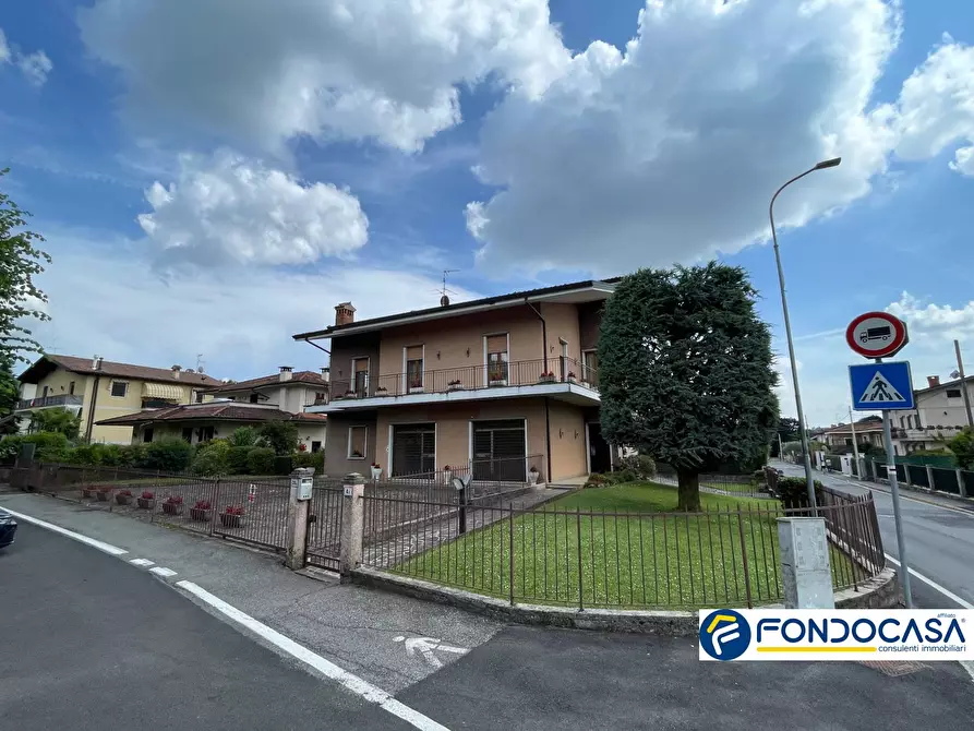 Immagine 23 di Villa in vendita  a Cimbergo