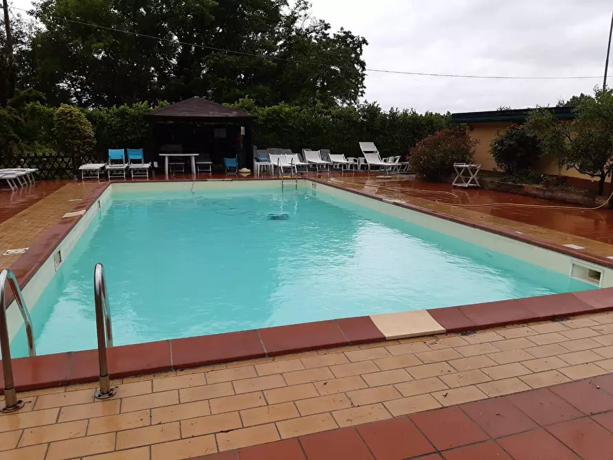 Immagine 3 di Azienda agricola in vendita  in località mombarone 115 a Aramengo