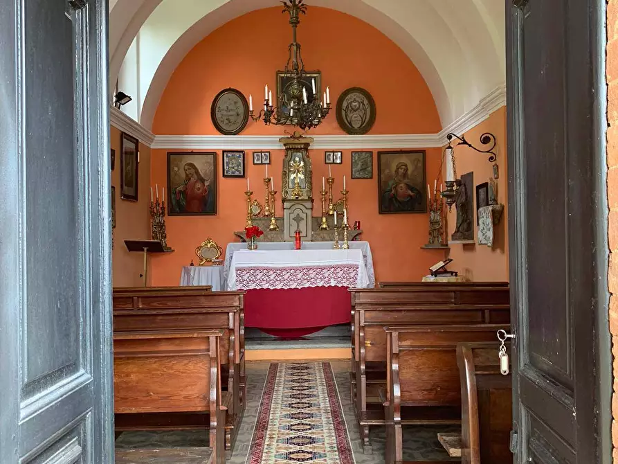 Immagine 11 di Azienda agricola in vendita  in località mombarone 115 a Aramengo