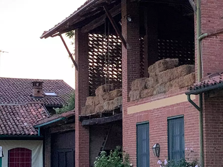 Immagine 17 di Azienda agricola in vendita  in località mombarone 115 a Aramengo