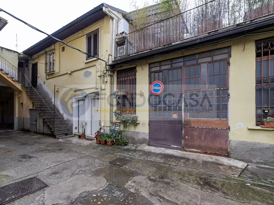 Immagine 15 di Appartamento in vendita  in Via San Mamete 3 a Milano