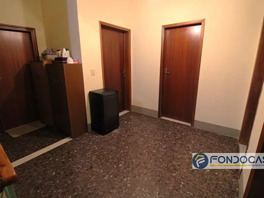 Immagine 16 di Villa in vendita  in via crinale a Montopoli In Val D'arno