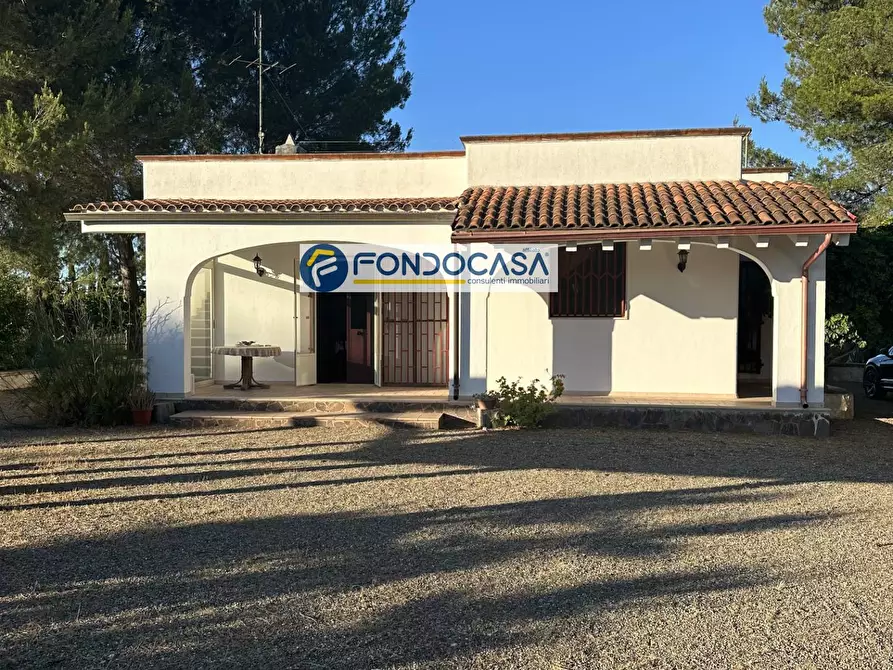 Immagine 4 di Villa in vendita  in Contrada Zambardo snc a San Vito Dei Normanni