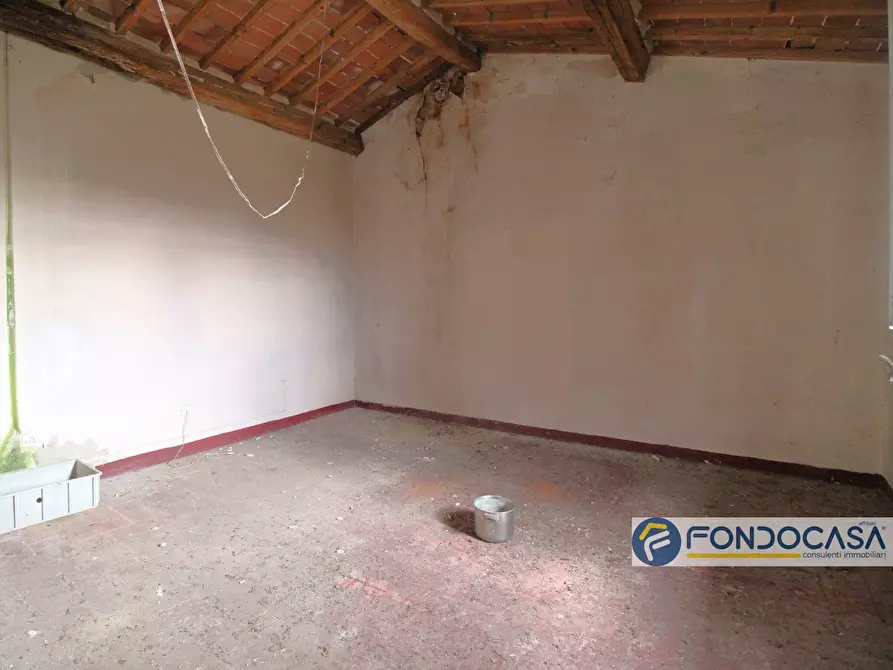 Immagine 16 di Villa in vendita  in via sassa al sole a Montopoli In Val D'arno