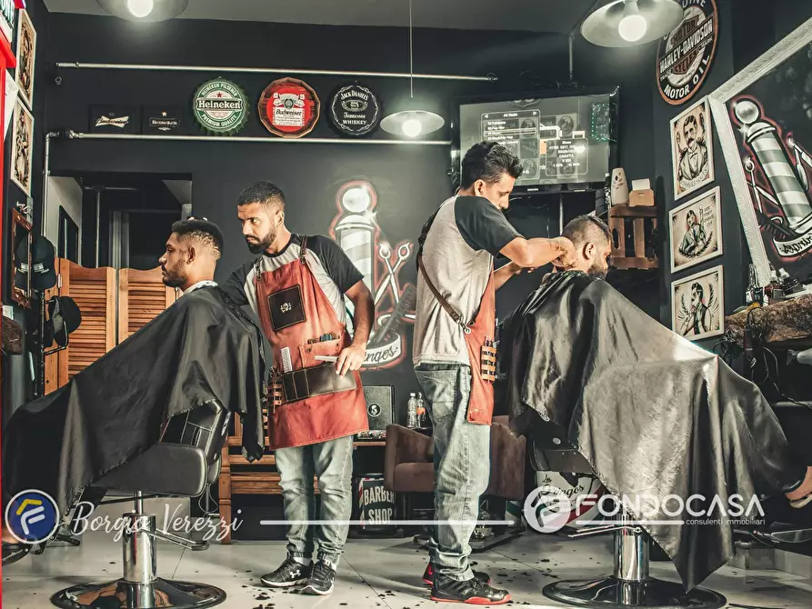 Immagine 6 di Attività commerciale in vendita  in Via Matteotti 109 a Borgio Verezzi