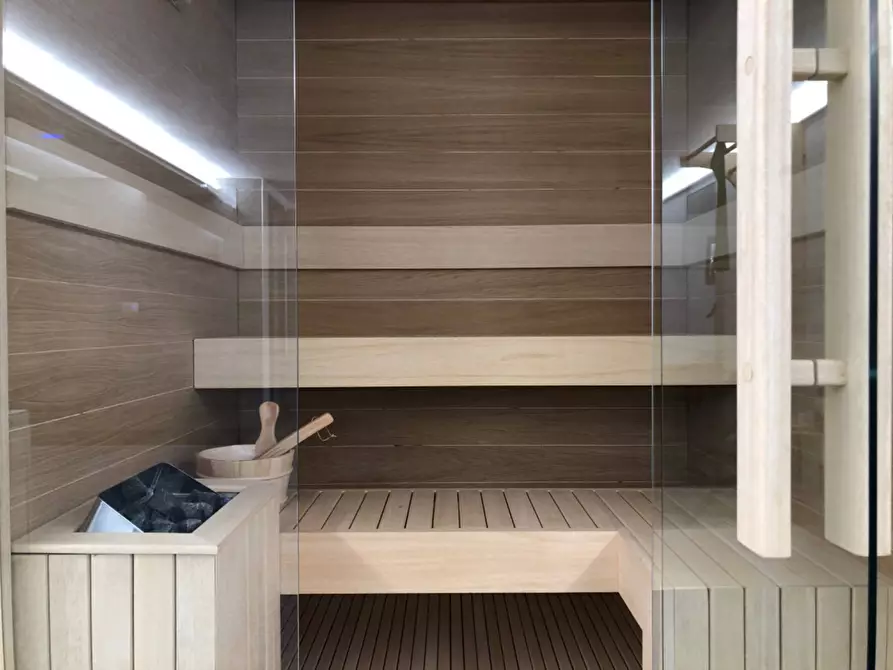 Immagine 15 di Appartamento in affitto  in VIA SAN BERNOLFO 43 a Mondovì