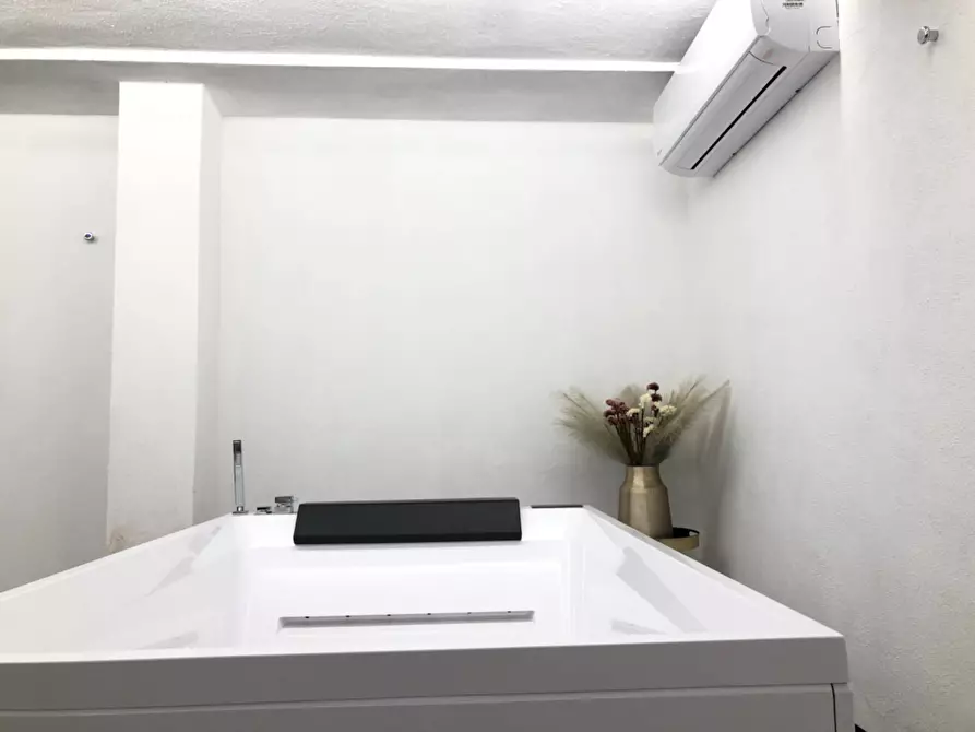 Immagine 17 di Appartamento in affitto  in VIA SAN BERNOLFO 43 a Mondovì