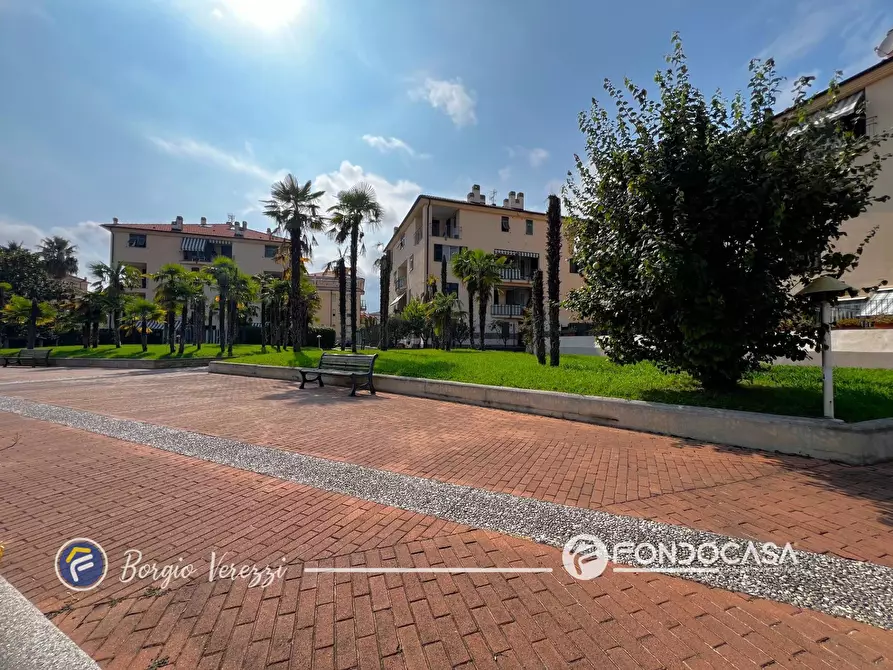 Immagine 43 di Appartamento in vendita  in Via IV Novembre a Borgio Verezzi