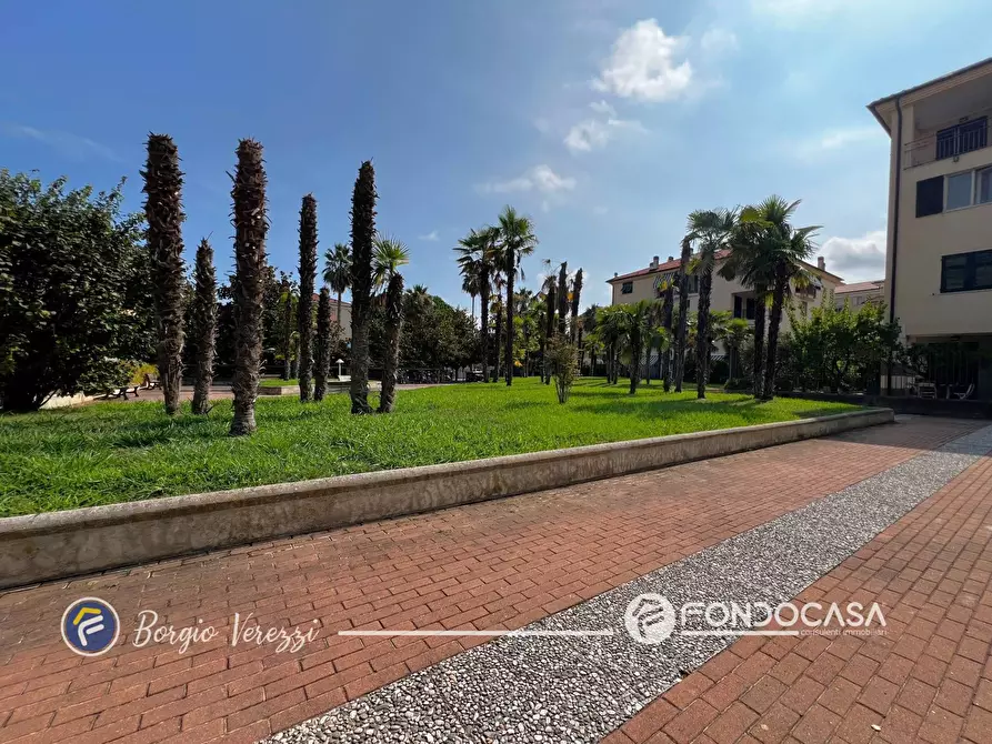 Immagine 44 di Appartamento in vendita  in Via IV Novembre a Borgio Verezzi