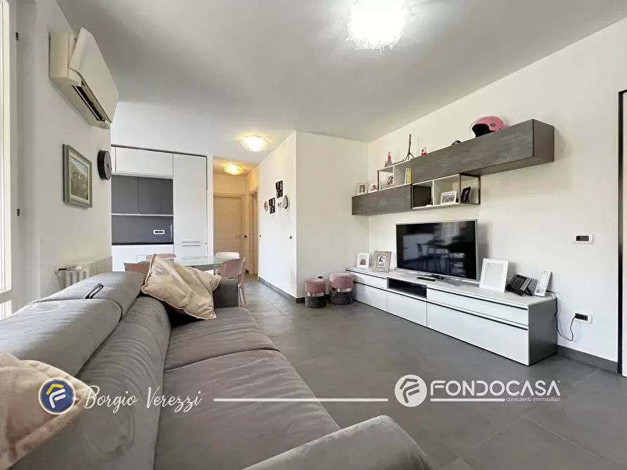 Immagine 4 di Appartamento in vendita  in Via IV Novembre a Borgio Verezzi