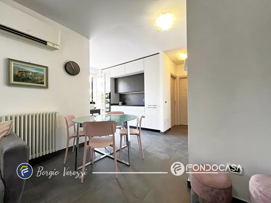 Immagine 7 di Appartamento in vendita  in Via IV Novembre a Borgio Verezzi