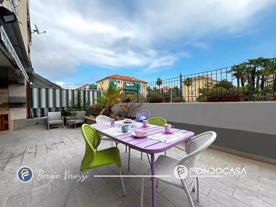 Immagine 17 di Appartamento in vendita  in Via IV Novembre a Borgio Verezzi