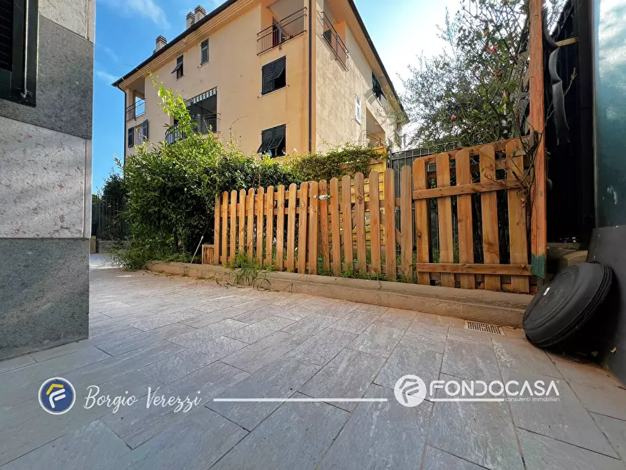 Immagine 32 di Appartamento in vendita  in Via IV Novembre a Borgio Verezzi