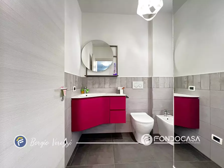 Immagine 39 di Appartamento in vendita  in Via IV Novembre a Borgio Verezzi